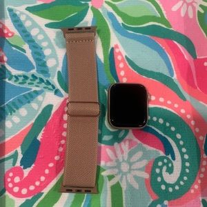Series 4 Apple Watch GPS—Rose Gold